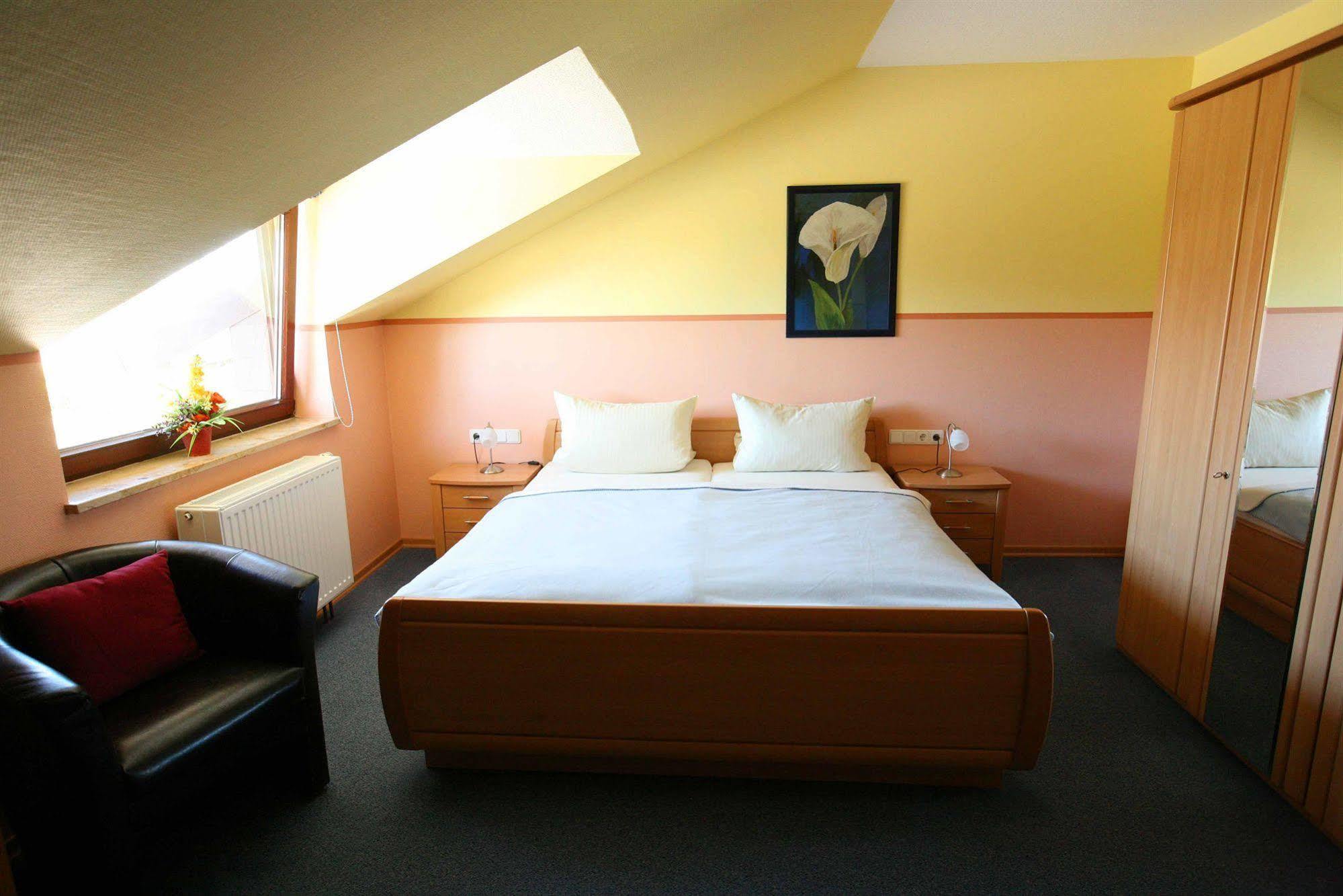 Hotel & Restaurant Schlei-Liesel Güby Exterior foto